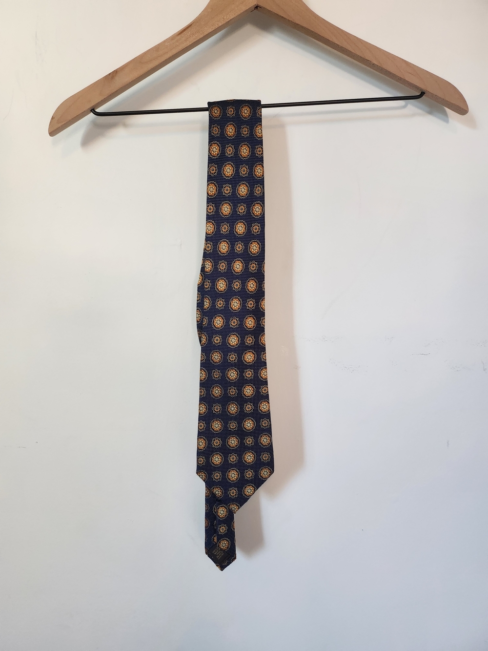 Men's Navy Tie with Gold Medallion Pattern